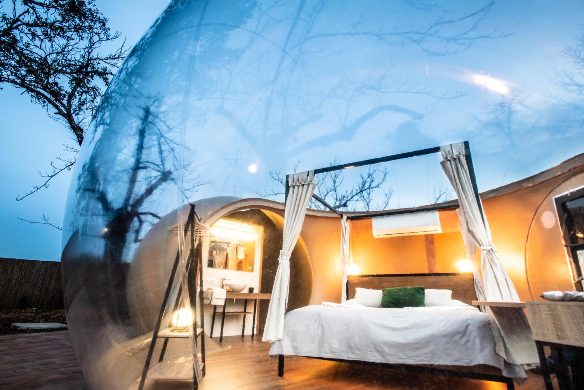 Horizonte Bubble Rooms Cortegana Bagian luar foto
