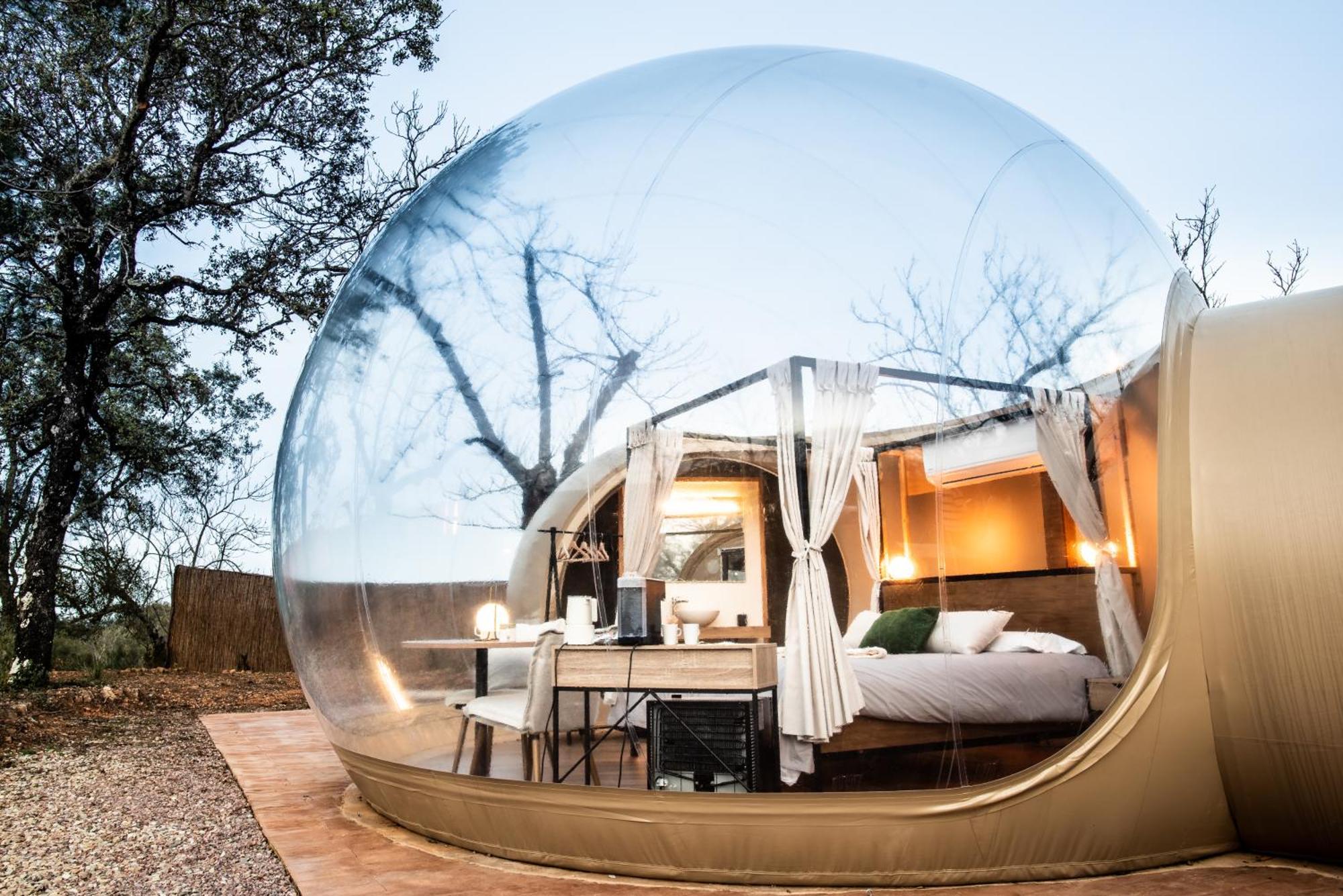 Horizonte Bubble Rooms Cortegana Bagian luar foto